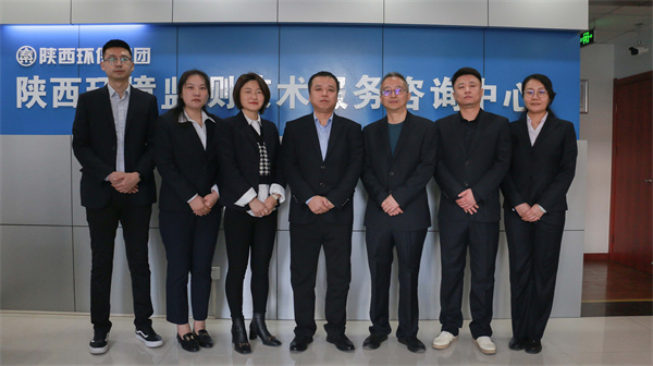 1647220518148500r7xE.jpg ¼à²âÖÐÐÄÏòµ¼°à×ÓºÏÕÕ.jpg